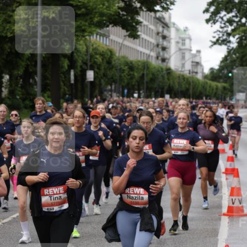 14.06.2026 - REWE Women's Run Jannik Wohlers http://msf.ph/oto/9814392 14.06.2026 10:40:46 Laufen 5771, 5134 meine-sportfotos.de