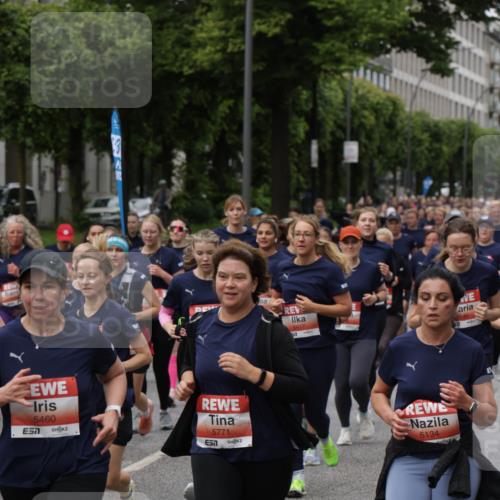 14.06.2026 - REWE Women's Run Jannik Wohlers http://msf.ph/oto/9814398 14.06.2026 10:40:46 Laufen 5417, 5460, 5771, 5134 meine-sportfotos.de