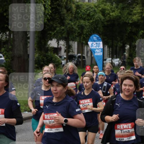 14.06.2026 - REWE Women's Run Jannik Wohlers http://msf.ph/oto/9814406 14.06.2026 10:40:47 Laufen 5460, 535, 57, 6, 30, 5771 meine-sportfotos.de