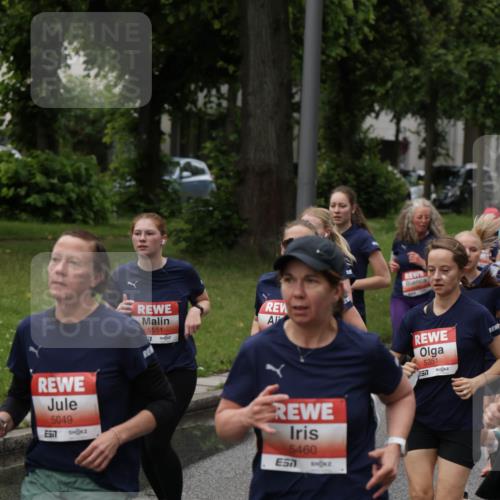 14.06.2026 - REWE Women's Run Jannik Wohlers http://msf.ph/oto/9814412 14.06.2026 10:40:47 Laufen 5049, 517, 5551, 5351, 57, 5460, 7 meine-sportfotos.de