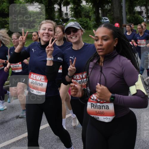 14.06.2026 - REWE Women's Run Jannik Wohlers http://msf.ph/oto/9814440 14.06.2026 10:40:52 Laufen 5242, 34, 5486, 57 meine-sportfotos.de