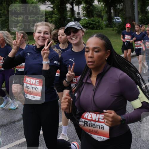 14.06.2026 - REWE Women's Run Jannik Wohlers http://msf.ph/oto/9814442 14.06.2026 10:40:52 Laufen 5242, 5486 meine-sportfotos.de
