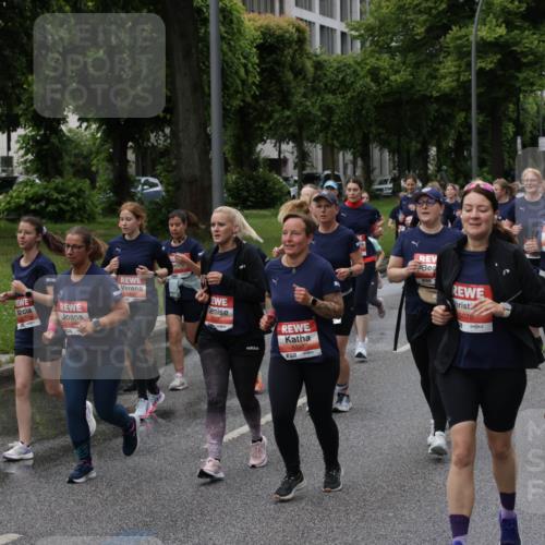 14.06.2026 - REWE Women's Run Jannik Wohlers http://msf.ph/oto/9814446 14.06.2026 10:40:53 Laufen 5331, 5078 meine-sportfotos.de