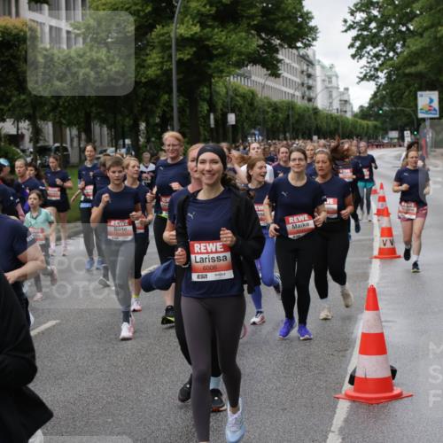 14.06.2026 - REWE Women's Run Jannik Wohlers http://msf.ph/oto/9814451 14.06.2026 10:40:55 Laufen 6006 meine-sportfotos.de