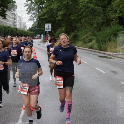 14.06.2026 - REWE Women's Run Jannik Wohlers http://msf.ph/oto/9814462 14.06.2026 10:40:58 Laufen 5963, 6042, 6310, 5561 meine-sportfotos.de