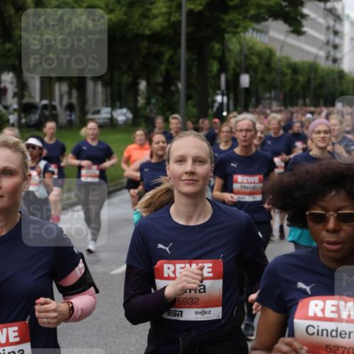 14.06.2026 - REWE Women's Run Jannik Wohlers http://msf.ph/oto/9814469 14.06.2026 10:41:02 Laufen 95, 15932, 5270 meine-sportfotos.de