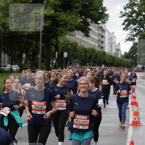 14.06.2026 - REWE Women's Run Jannik Wohlers http://msf.ph/oto/9814471 14.06.2026 10:41:03 Laufen 5447, 57, 5372, 7, 5791, 7 meine-sportfotos.de