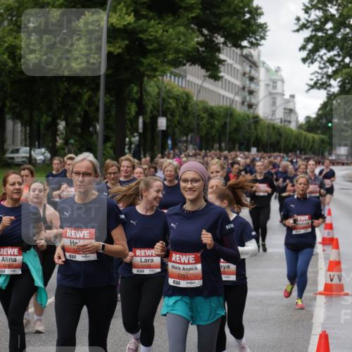 14.06.2026 - REWE Women's Run Jannik Wohlers http://msf.ph/oto/9814474 14.06.2026 10:41:03 Laufen 5283, 57, 544, 5372, 7, 5791 meine-sportfotos.de