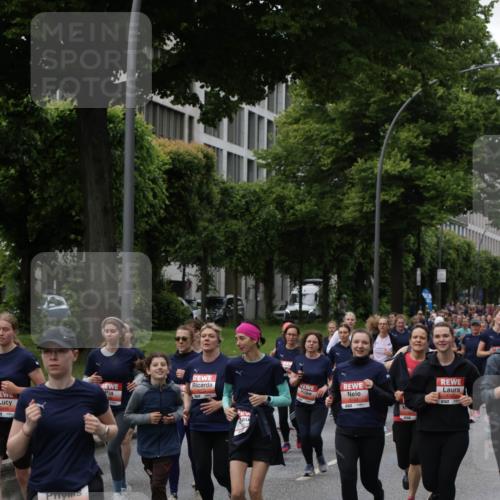 14.06.2026 - REWE Women's Run Jannik Wohlers http://msf.ph/oto/9814510 14.06.2026 10:41:09 Laufen 5747, 511 meine-sportfotos.de