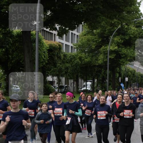 14.06.2026 - REWE Women's Run Jannik Wohlers http://msf.ph/oto/9814511 14.06.2026 10:41:09 Laufen 5747, 7 meine-sportfotos.de