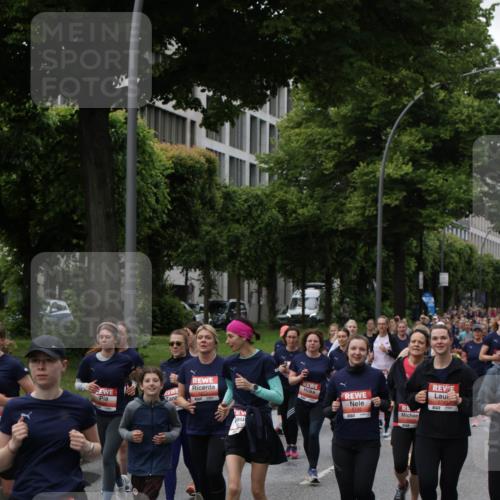 14.06.2026 - REWE Women's Run Jannik Wohlers http://msf.ph/oto/9814512 14.06.2026 10:41:09 Laufen 5747 meine-sportfotos.de