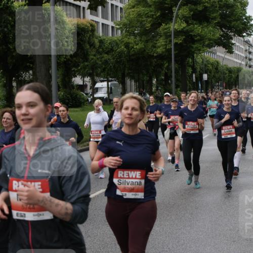 14.06.2026 - REWE Women's Run Jannik Wohlers http://msf.ph/oto/9814529 14.06.2026 10:41:12 Laufen 5743, 577, 5744, 5204 meine-sportfotos.de