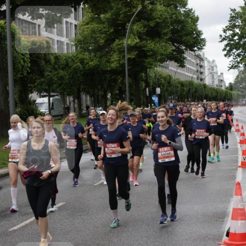 14.06.2026 - REWE Women's Run Jannik Wohlers http://msf.ph/oto/9814534 14.06.2026 10:41:13 Laufen 651 meine-sportfotos.de