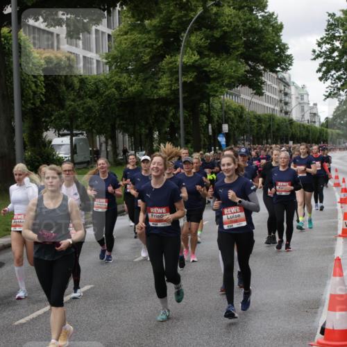 14.06.2026 - REWE Women's Run Jannik Wohlers http://msf.ph/oto/9814535 14.06.2026 10:41:13 Laufen 5327, 5748 meine-sportfotos.de