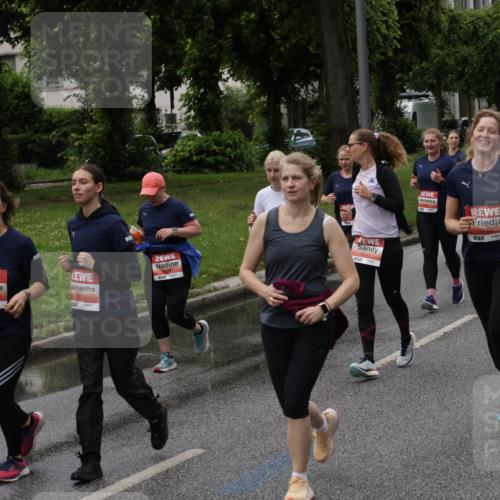 14.06.2026 - REWE Women's Run Jannik Wohlers http://msf.ph/oto/9814546 14.06.2026 10:41:14 Laufen 5752, 5327, 5748, 651 meine-sportfotos.de