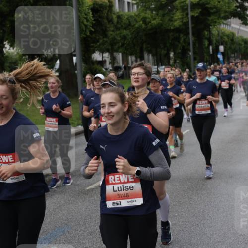14.06.2026 - REWE Women's Run Jannik Wohlers http://msf.ph/oto/9814553 14.06.2026 10:41:15 Laufen 6047, 5748 meine-sportfotos.de