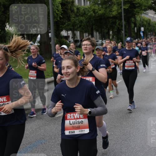 14.06.2026 - REWE Women's Run Jannik Wohlers http://msf.ph/oto/9814554 14.06.2026 10:41:15 Laufen 506, 5748 meine-sportfotos.de