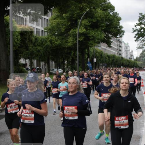 14.06.2026 - REWE Women's Run Jannik Wohlers http://msf.ph/oto/9814558 14.06.2026 10:41:17 Laufen 5295, 5177, 651, 5470, 7, 5992 meine-sportfotos.de