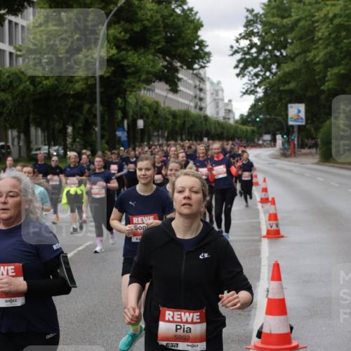 14.06.2026 - REWE Women's Run Jannik Wohlers http://msf.ph/oto/9814562 14.06.2026 10:41:18 Laufen 470, 5992 meine-sportfotos.de