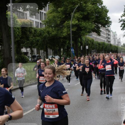 14.06.2026 - REWE Women's Run Jannik Wohlers http://msf.ph/oto/9814576 14.06.2026 10:41:20 Laufen 6000 meine-sportfotos.de