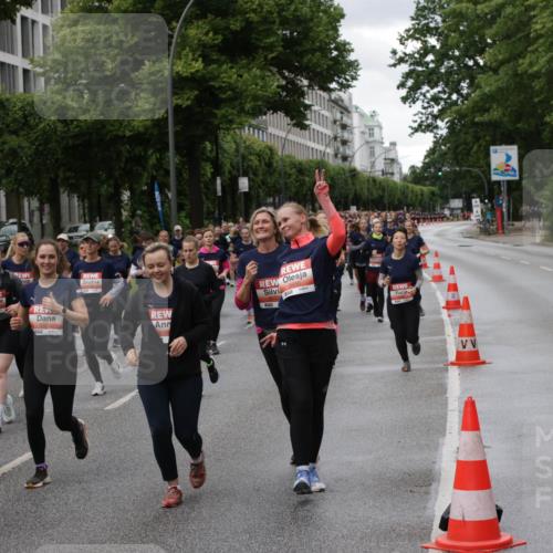 14.06.2026 - REWE Women's Run Jannik Wohlers http://msf.ph/oto/9814584 14.06.2026 10:41:22 Laufen 516, 85 meine-sportfotos.de