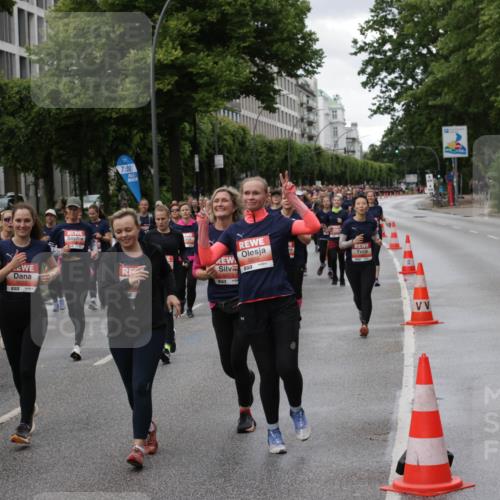 14.06.2026 - REWE Women's Run Jannik Wohlers http://msf.ph/oto/9814589 14.06.2026 10:41:22 Laufen 7, 00, 5555 meine-sportfotos.de