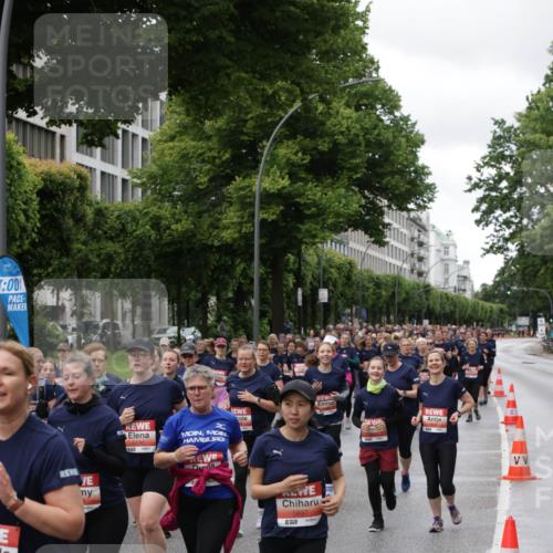 14.06.2026 - REWE Women's Run Jannik Wohlers http://msf.ph/oto/9814612 14.06.2026 10:41:29 Laufen 7, 00, 5897 meine-sportfotos.de
