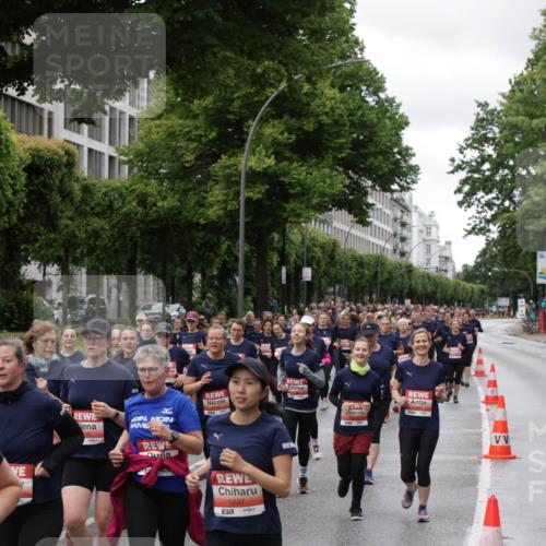14.06.2026 - REWE Women's Run Jannik Wohlers http://msf.ph/oto/9814619 14.06.2026 10:41:29 Laufen 5897 meine-sportfotos.de