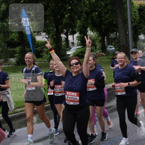 14.06.2026 - REWE Women's Run Jannik Wohlers http://msf.ph/oto/9814626 14.06.2026 10:41:32 Laufen 5888, 7, 5005, 5210, 5757, 6511, 5476 meine-sportfotos.de