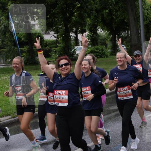 14.06.2026 - REWE Women's Run Jannik Wohlers http://msf.ph/oto/9814631 14.06.2026 10:41:32 Laufen 5005, 58, 5210, 651, 5757, 5476 meine-sportfotos.de