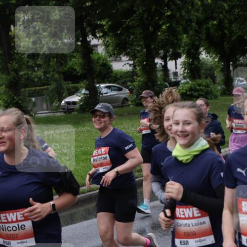 14.06.2026 - REWE Women's Run Jannik Wohlers http://msf.ph/oto/9814638 14.06.2026 10:41:33 Laufen 5757, 7, 6038, 517, 5909, 5908 meine-sportfotos.de