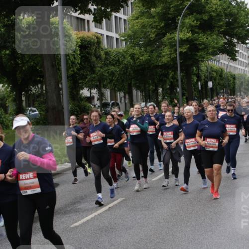 14.06.2026 - REWE Women's Run Jannik Wohlers http://msf.ph/oto/9814641 14.06.2026 10:41:35 Laufen 1577, 6022, 6068 meine-sportfotos.de