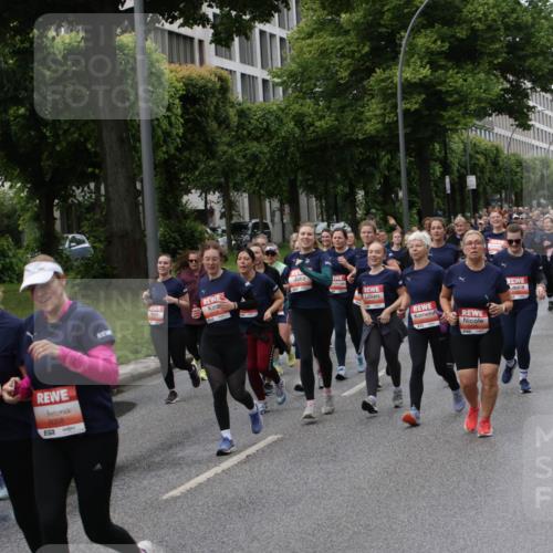 14.06.2026 - REWE Women's Run Jannik Wohlers http://msf.ph/oto/9814642 14.06.2026 10:41:35 Laufen 557, 6022, 6068 meine-sportfotos.de