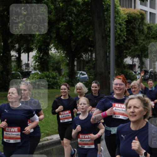 14.06.2026 - REWE Women's Run Jannik Wohlers http://msf.ph/oto/9814668 14.06.2026 10:41:40 Laufen 5947, 5852, 5808, 51, 5206, 7, 5232, 657 meine-sportfotos.de