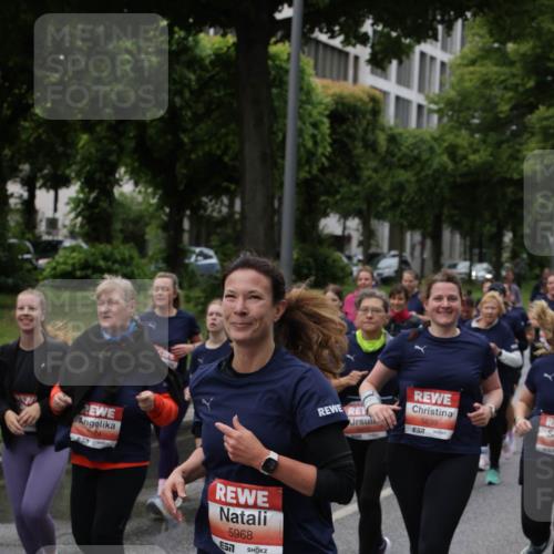 14.06.2026 - REWE Women's Run Jannik Wohlers http://msf.ph/oto/9814671 14.06.2026 10:41:42 Laufen 50, 4, 5968, 5639, 57 meine-sportfotos.de