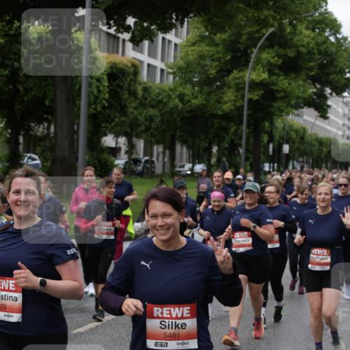 14.06.2026 - REWE Women's Run Jannik Wohlers http://msf.ph/oto/9814675 14.06.2026 10:41:43 Laufen 39, 5491, 651 meine-sportfotos.de