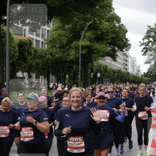 14.06.2026 - REWE Women's Run Jannik Wohlers http://msf.ph/oto/9814688 14.06.2026 10:41:45 Laufen 5959, 7, 5903, 5805, 5895 meine-sportfotos.de