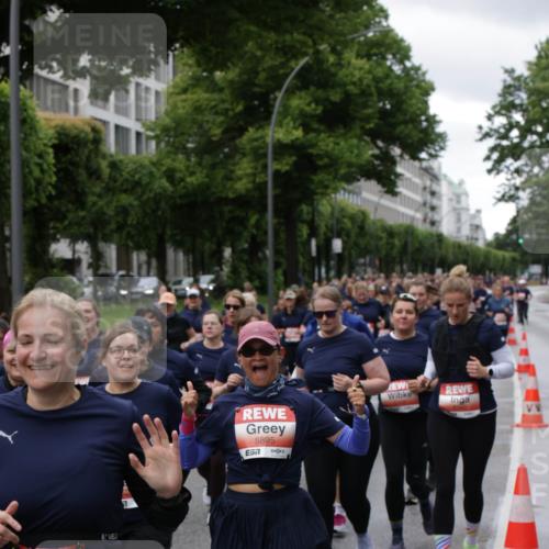 14.06.2026 - REWE Women's Run Jannik Wohlers http://msf.ph/oto/9814693 14.06.2026 10:41:45 Laufen 5805, 7, 5895, 57 meine-sportfotos.de