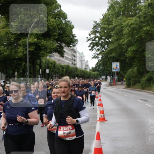 14.06.2026 - REWE Women's Run Jannik Wohlers http://msf.ph/oto/9814706 14.06.2026 10:41:47 Laufen 539, 5760 meine-sportfotos.de