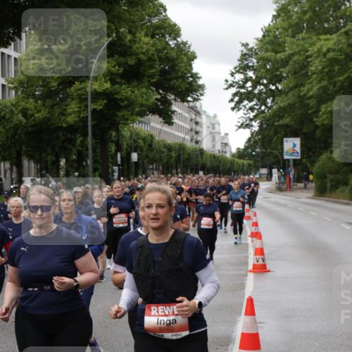 14.06.2026 - REWE Women's Run Jannik Wohlers http://msf.ph/oto/9814710 14.06.2026 10:41:47 Laufen 5760 meine-sportfotos.de