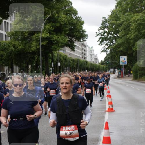 14.06.2026 - REWE Women's Run Jannik Wohlers http://msf.ph/oto/9814712 14.06.2026 10:41:47 Laufen 5760, 47 meine-sportfotos.de