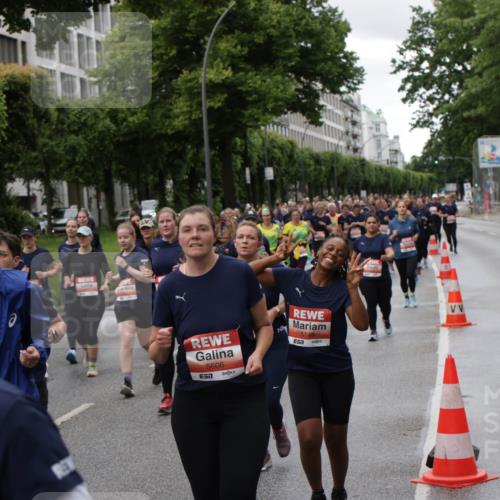 14.06.2026 - REWE Women's Run Jannik Wohlers http://msf.ph/oto/9814716 14.06.2026 10:41:49 Laufen 5606, 5149 meine-sportfotos.de