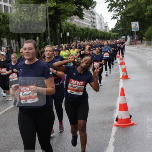 14.06.2026 - REWE Women's Run Jannik Wohlers http://msf.ph/oto/9814720 14.06.2026 10:41:49 Laufen 5606, 5149 meine-sportfotos.de
