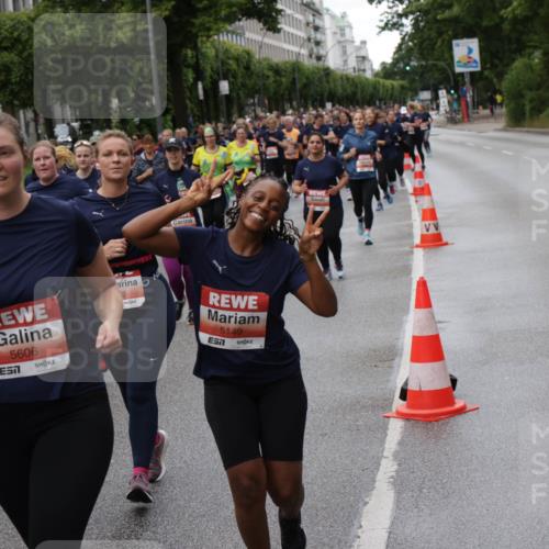 14.06.2026 - REWE Women's Run Jannik Wohlers http://msf.ph/oto/9814728 14.06.2026 10:41:49 Laufen 5606, 5149 meine-sportfotos.de