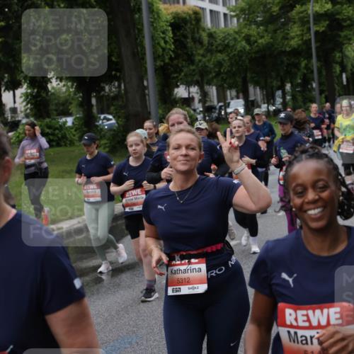 14.06.2026 - REWE Women's Run Jannik Wohlers http://msf.ph/oto/9814733 14.06.2026 10:41:51 Laufen 53, 5312, 51 meine-sportfotos.de
