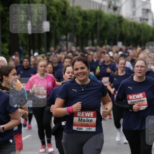 14.06.2026 - REWE Women's Run Jannik Wohlers http://msf.ph/oto/9814753 14.06.2026 10:41:58 Laufen 5735 meine-sportfotos.de