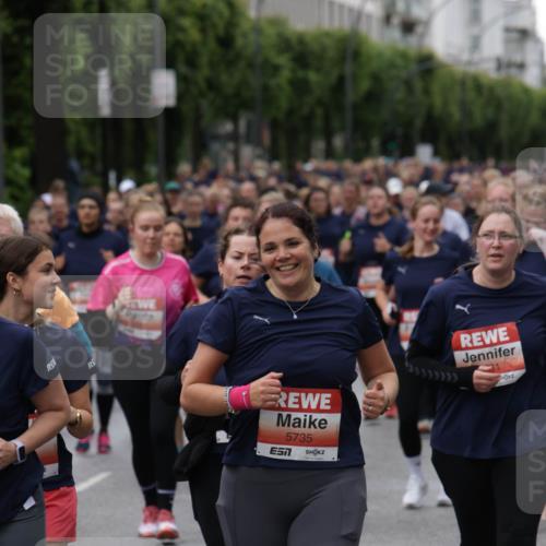 14.06.2026 - REWE Women's Run Jannik Wohlers http://msf.ph/oto/9814754 14.06.2026 10:41:58 Laufen 5735 meine-sportfotos.de