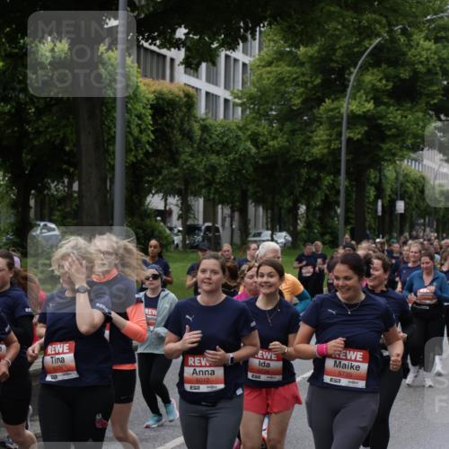14.06.2026 - REWE Women's Run Jannik Wohlers http://msf.ph/oto/9814767 14.06.2026 10:42:00 Laufen 5071, 151, 6012, 57, 5734, 7, 5735, 7 meine-sportfotos.de