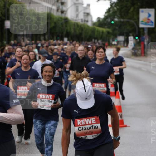14.06.2026 - REWE Women's Run Jannik Wohlers http://msf.ph/oto/9814781 14.06.2026 10:42:04 Laufen 10574, 5019 meine-sportfotos.de