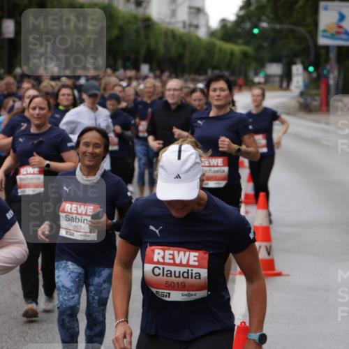 14.06.2026 - REWE Women's Run Jannik Wohlers http://msf.ph/oto/9814784 14.06.2026 10:42:04 Laufen 10574, 7, 5019, 7 meine-sportfotos.de